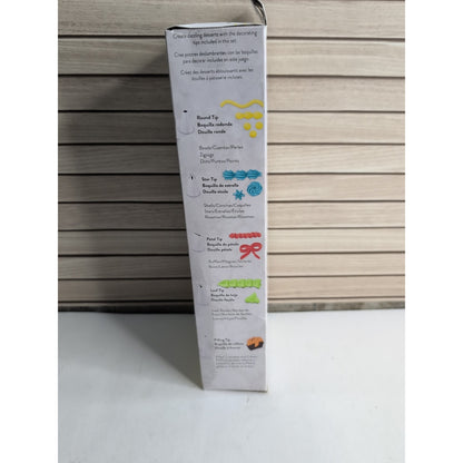 Wilton Dessert Decorator Plus Cake Decorating Tool, Cake Icing Tool