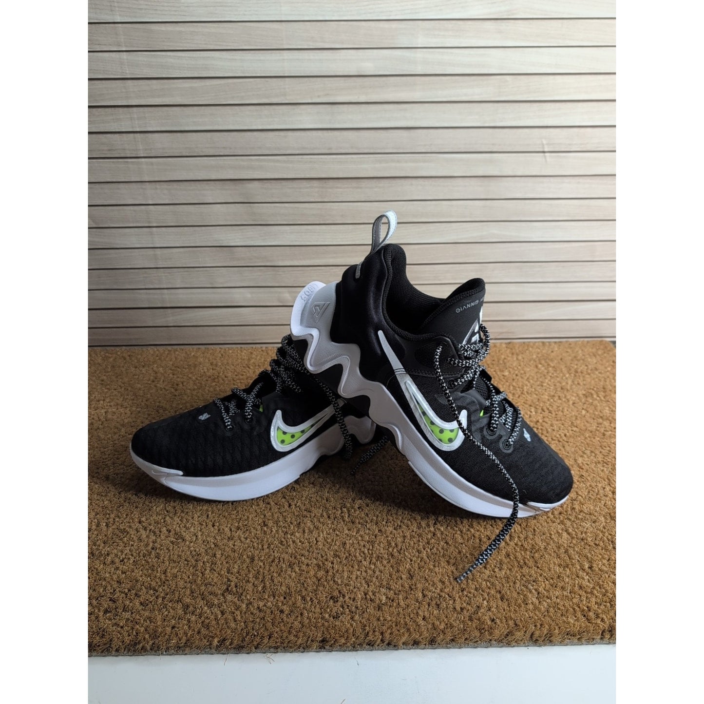 Giannis Immortality Men's Basketball Shoe - Size 10.5 CZ4099-010 New in Box Blac