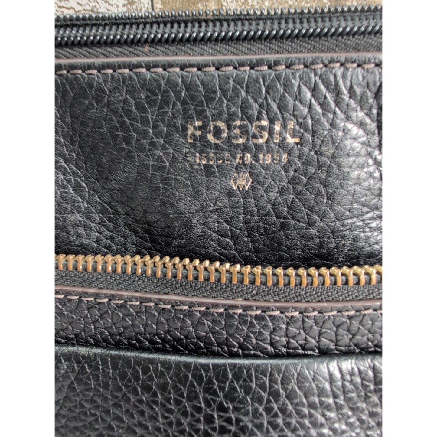 Fossil Crossbody Pebbled Black Leather Purse