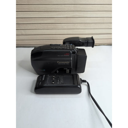 Panasonic PV-IQ403 Palmcorder VHS-C Camcorder Video Camera