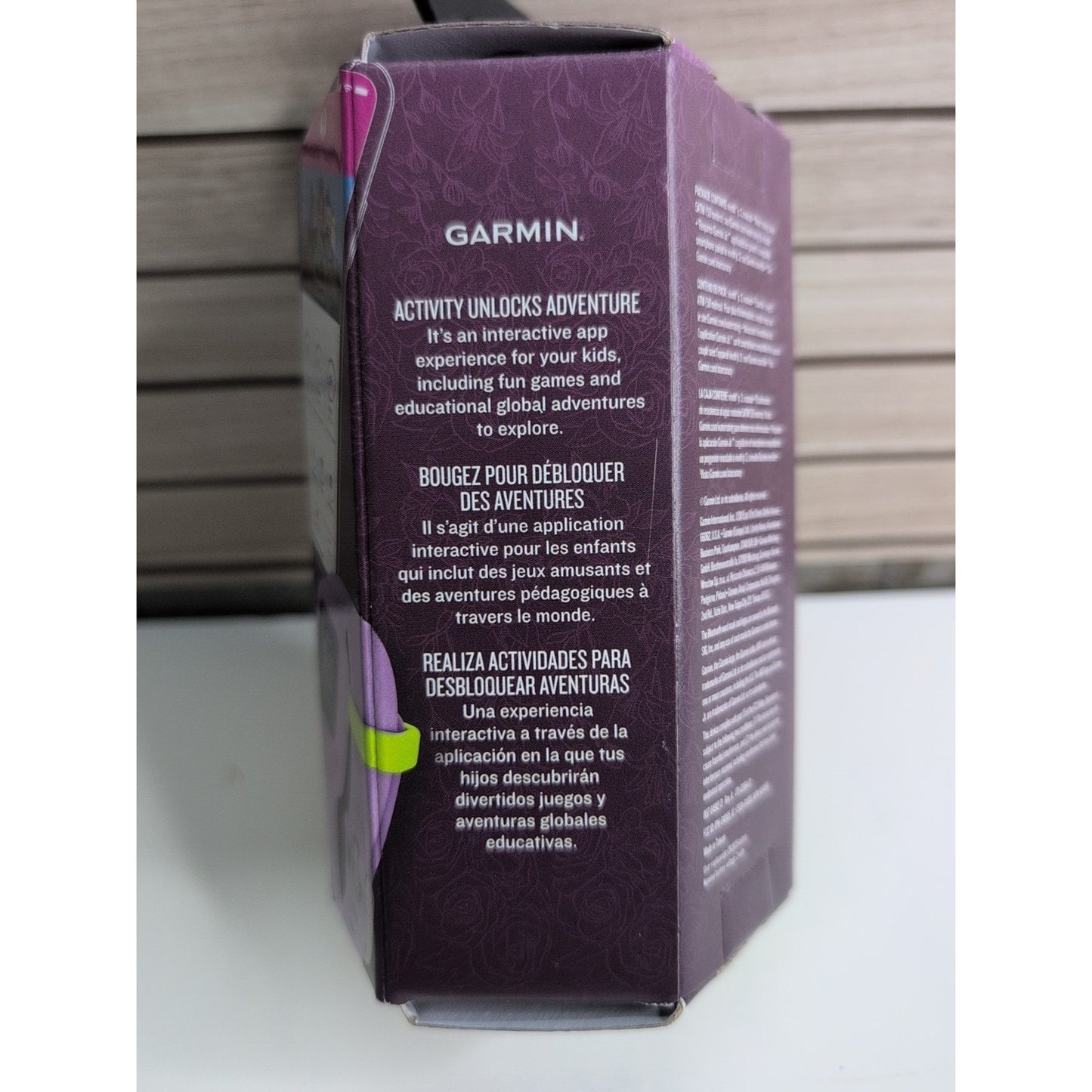 Garmin vívofit jr. 3 Activity Tracker - Lilac Floral