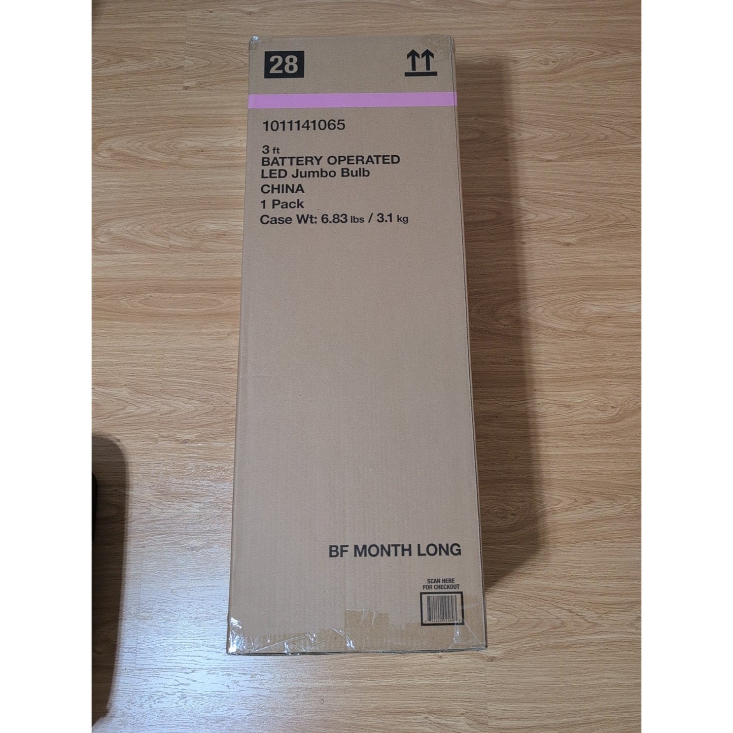 BRAND NEW UNOPENED HOME ACCENTS CHRISTMAS DECORATED 3FT LED WHITE JUMBO BULB