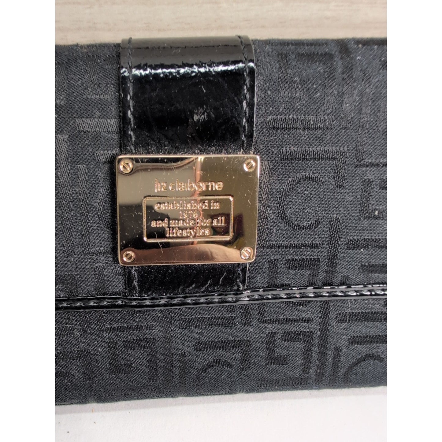 Liz Claiborne Black Wallet With Several Compartments