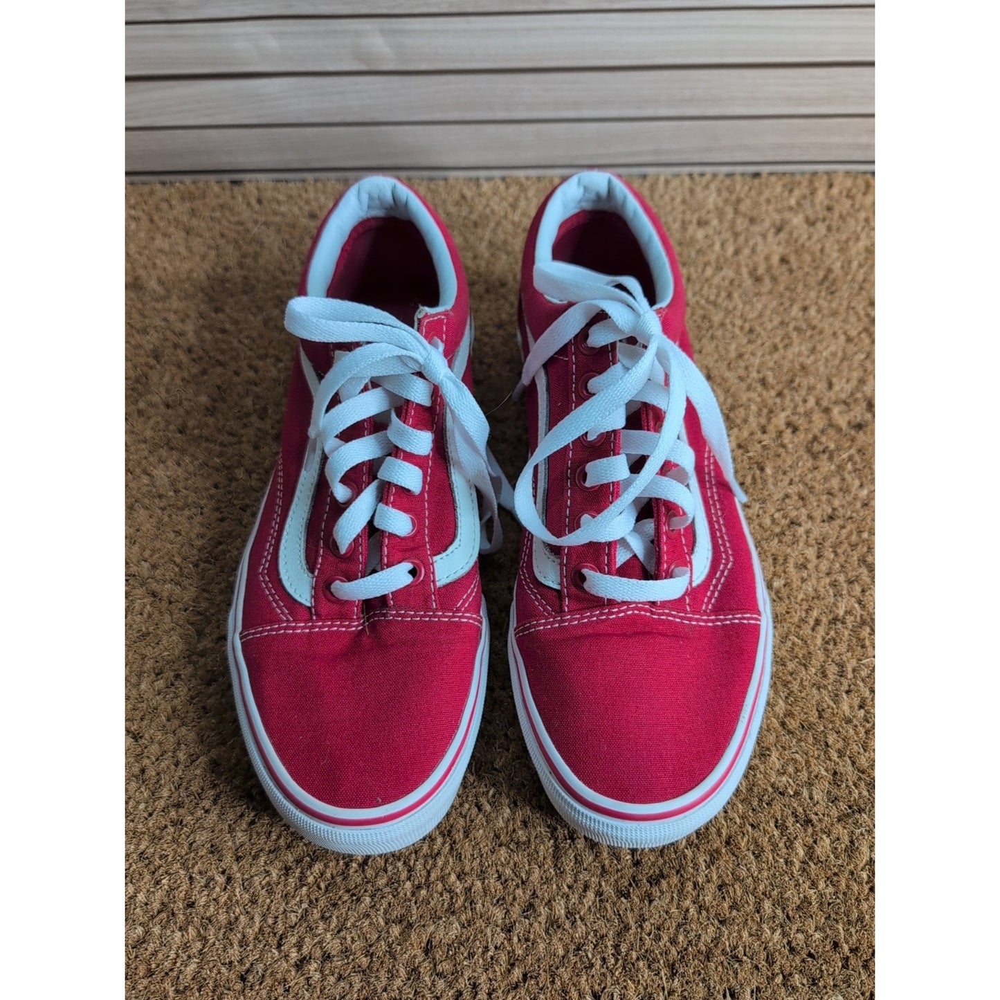Vans Old Skool Red Canvas Mens 6 Womens 7.5 Lace Up Sneaker Skater Shoes