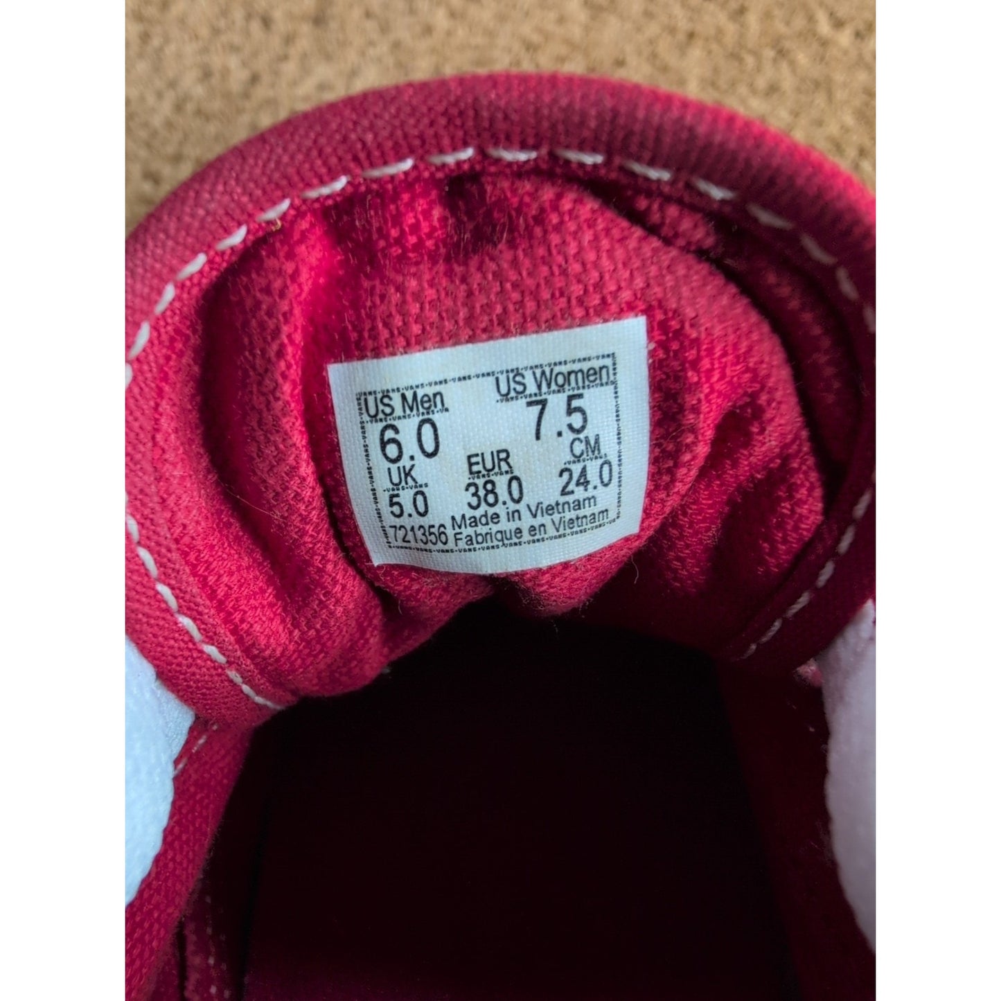 Vans Old Skool Red Canvas Mens 6 Womens 7.5 Lace Up Sneaker Skater Shoes