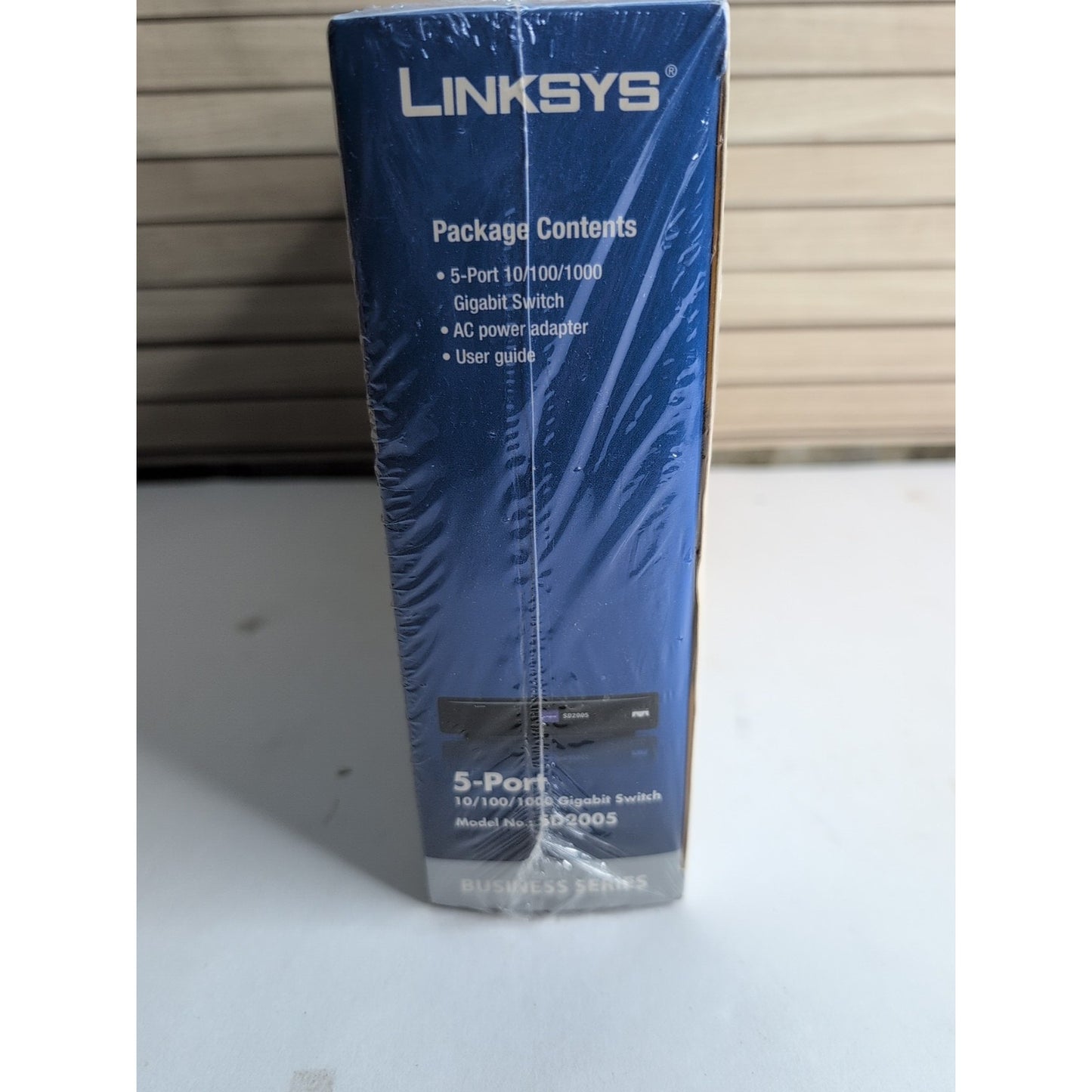 Cisco SD2005 5-Port 10/100/1000 Gigabit Switch - Brand New, Factory sealed