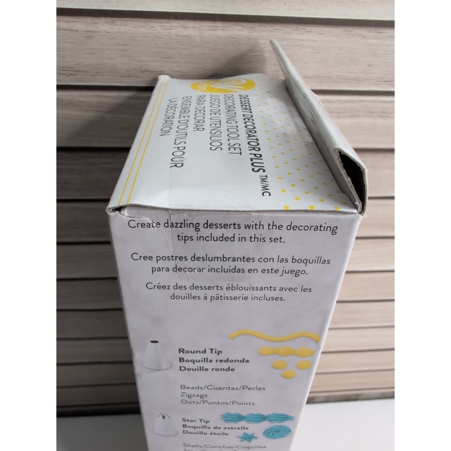 Wilton Dessert Decorator Plus Cake Decorating Tool, Cake Icing Tool