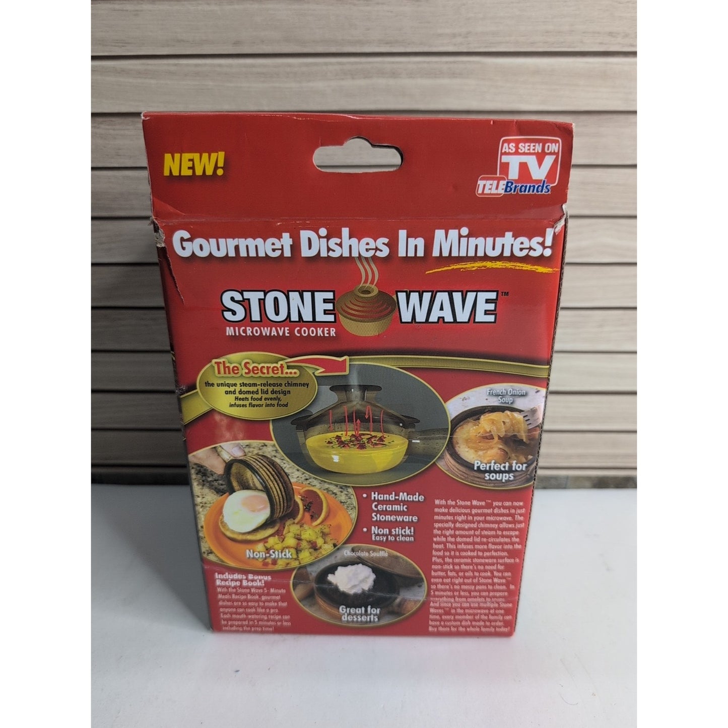 TeleBrands Stone Wave Microwave Cooker Gourmet Dishes in Minutes, New in Box