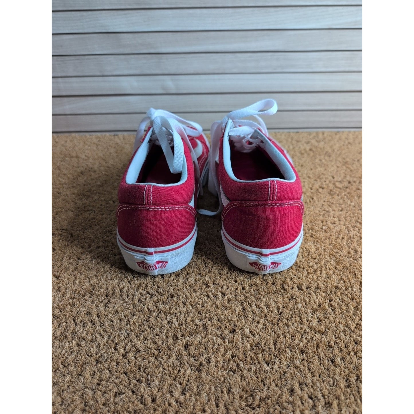 Vans Old Skool Red Canvas Mens 6 Womens 7.5 Lace Up Sneaker Skater Shoes