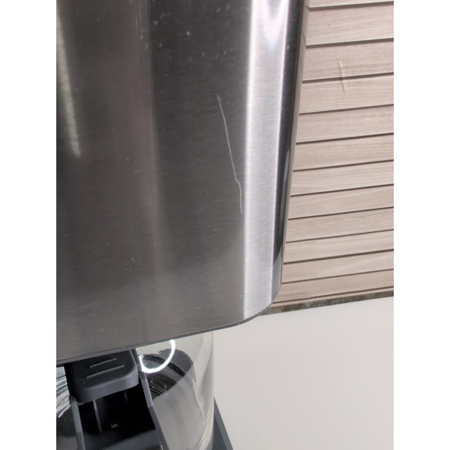 CRUX Artisan Series 10-Cup Programmable Coffee Maker Model MD288T